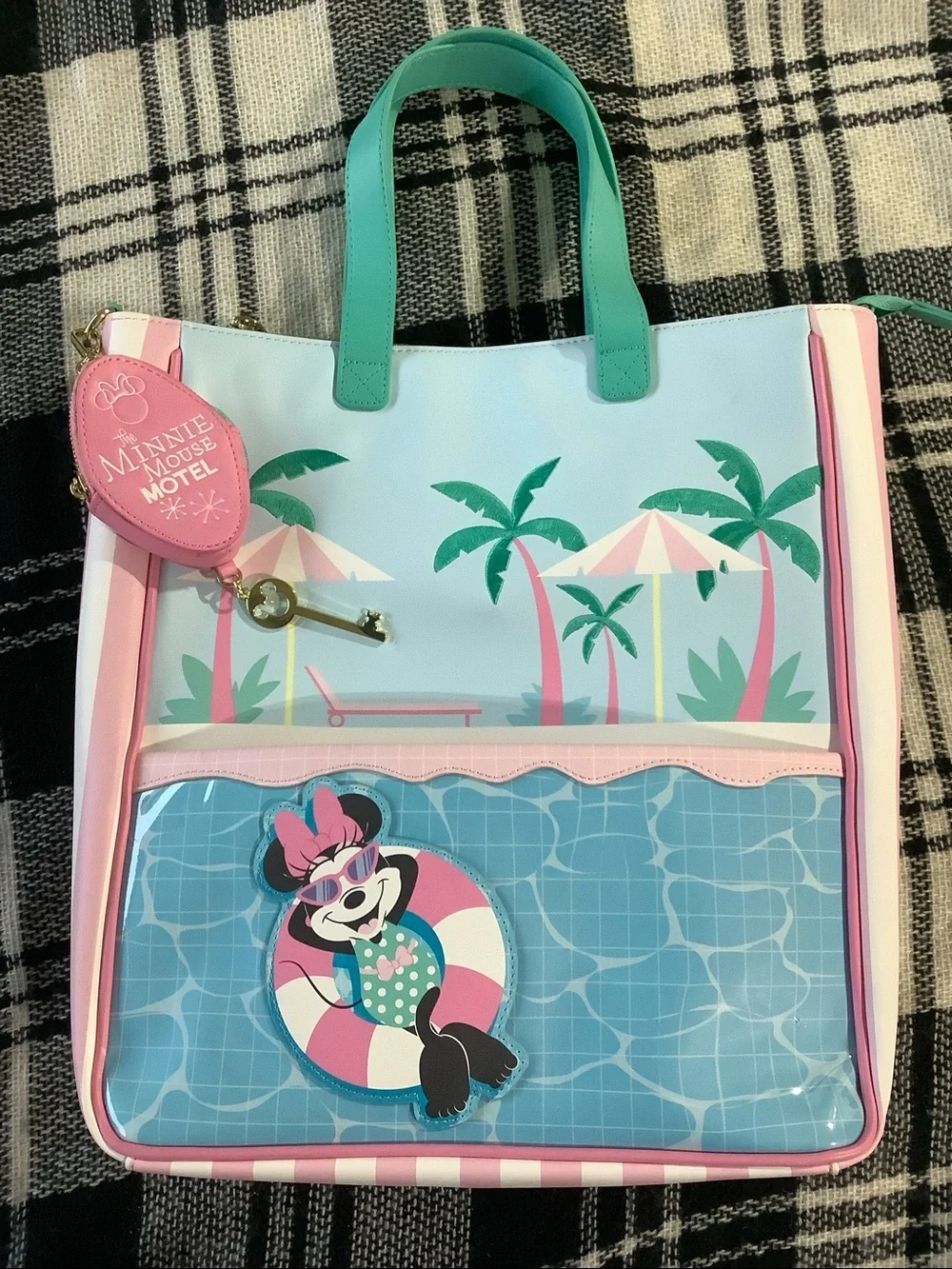 Minnie mouse vacation style poolside tote bag with coin bag & wallet